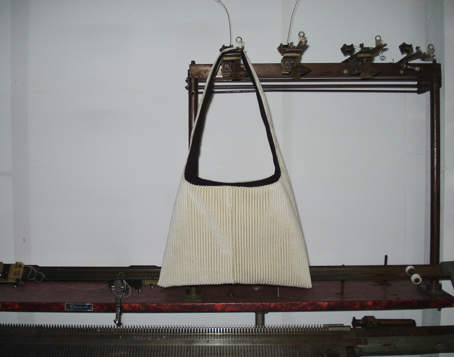 CREAM CORDUROY MINI BAG