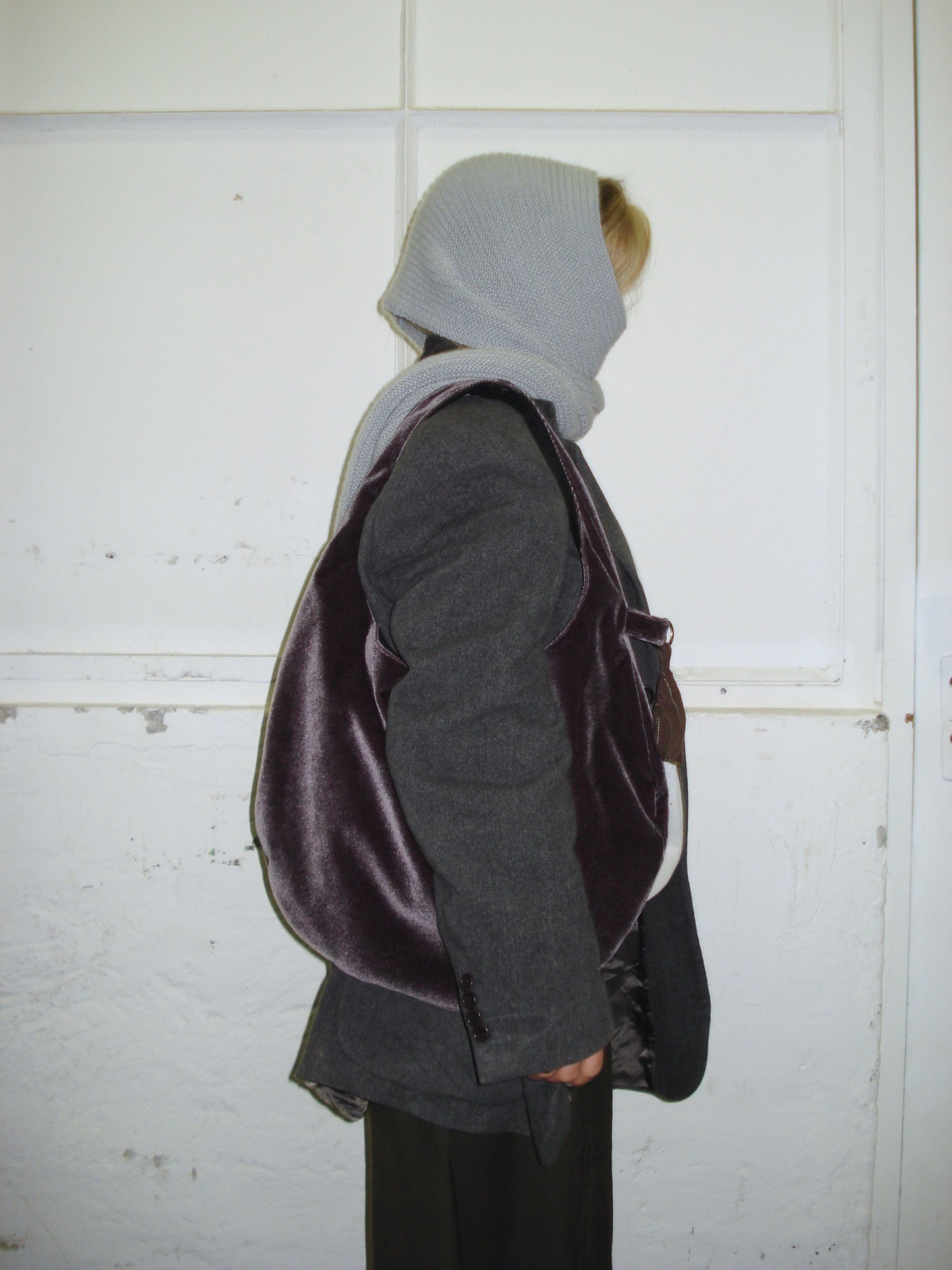 BERRY VELVET MEDIUM EGG