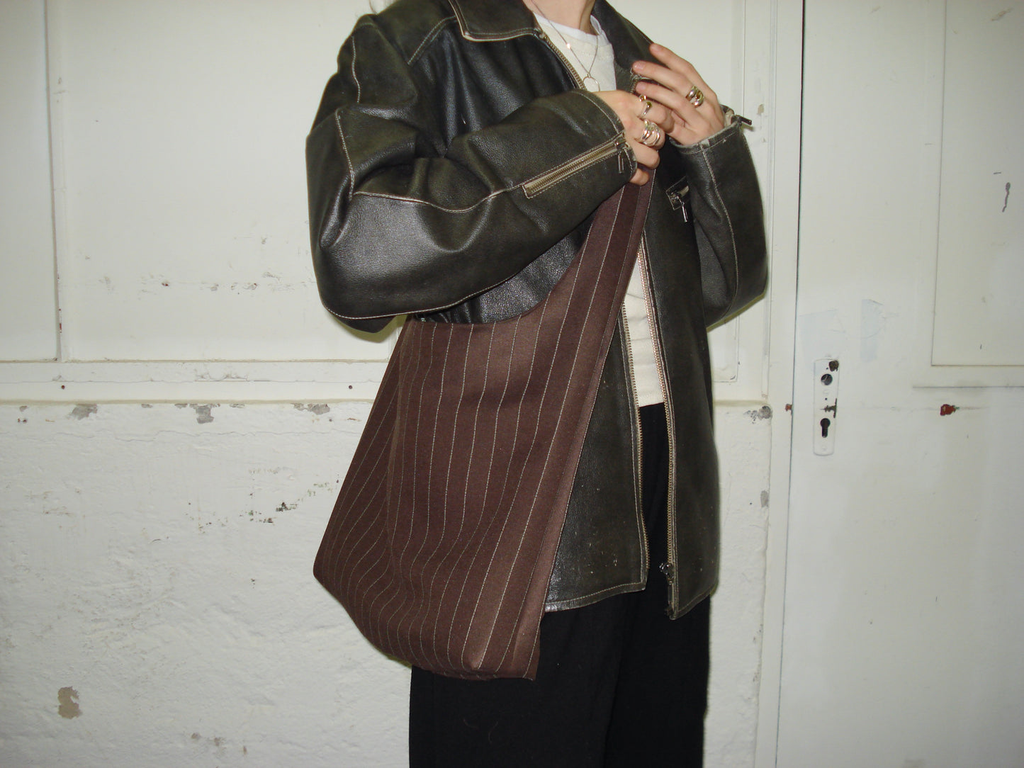 BROWN STRIPED BIG BAG