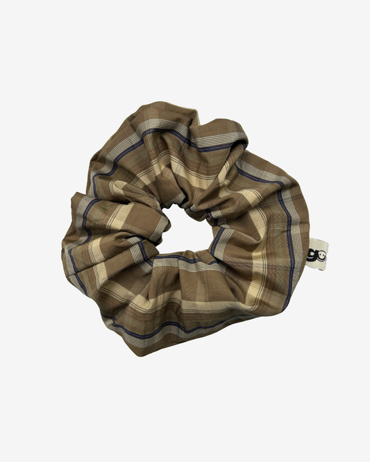 BROWN CHECKERED SCRUNCHIE